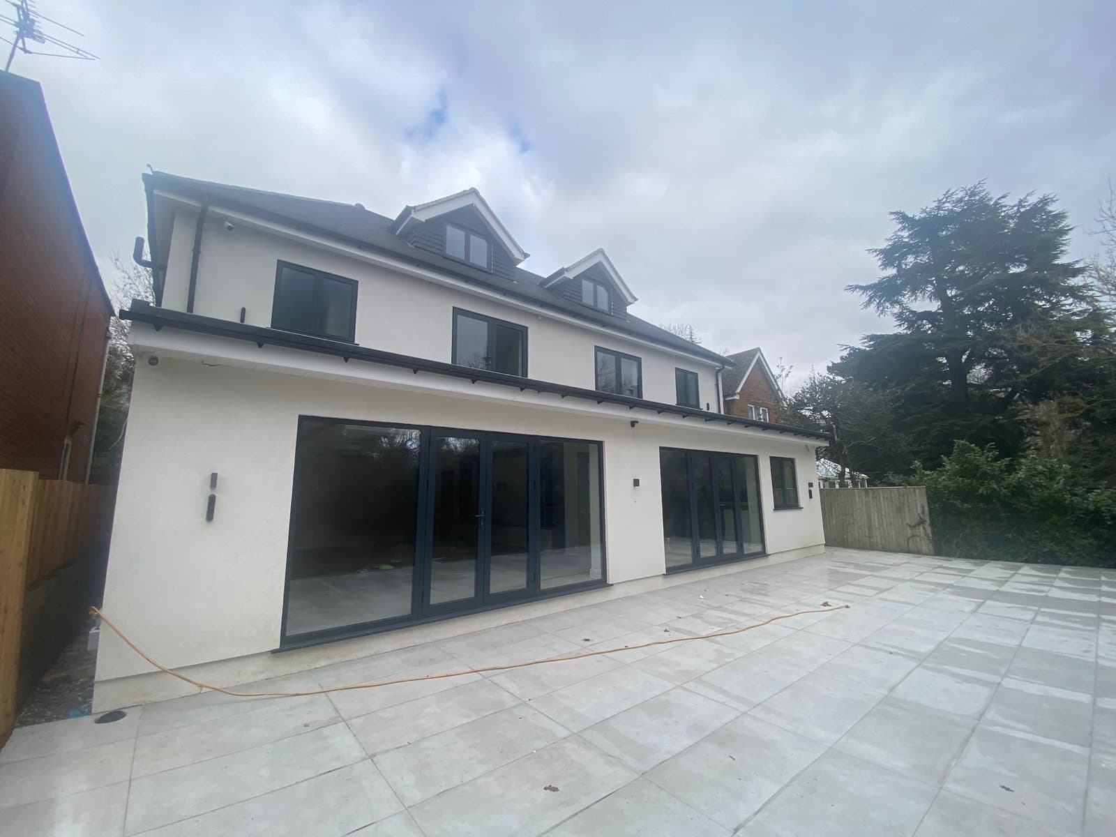 Cedar House, figure 2