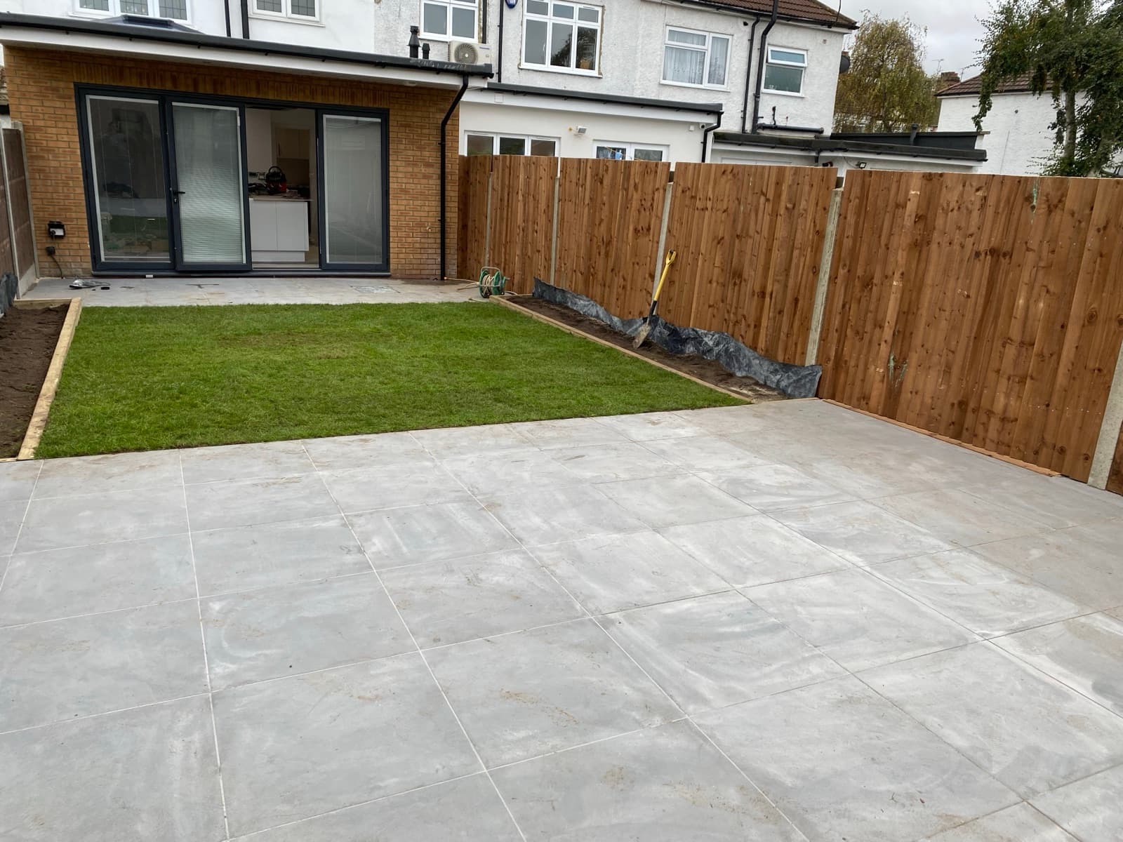 Driveway · Surbiton, figure 3